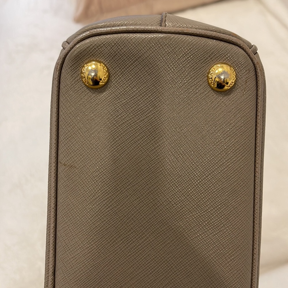 Small safiano galleria bag - Picture 7 of 16